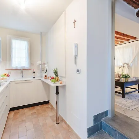 With Private Pool On The Lucca Villa